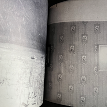 Load image into Gallery viewer, A-Prior N-7 - Dirk Braeckman