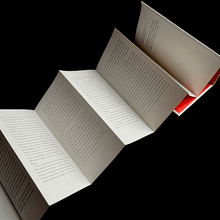 Load image into Gallery viewer, Gerard Reve - Het hijgend hert Leporello in harde kaft Eerste druk. Beperkte oplage van 1200 exemplaren. Gesigneerd