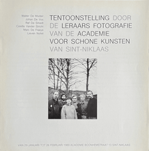 Load image into Gallery viewer, Tentoonstelling door de leraars fotografie Sint-Niklaas - Met eerdere versies van gedichten uit Diep in Amerika Photography catalog 1st and only edition of this extremely rare catalog / brochure