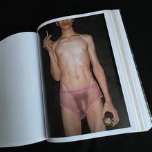 Load image into Gallery viewer, Chic Clicks: Creativity and Commerce in Contemporary Fashion Photography Catalog Blicero Books