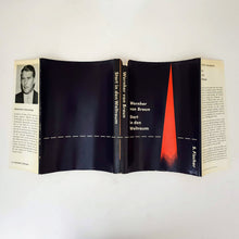 Load image into Gallery viewer, Wernher von Braun - Start in den Weltraum Book Blicero Books