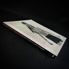 Load image into Gallery viewer, Charlotte Cotton - Imperfect Beauty. The Making of Contemporary Fashion Photographs
