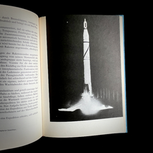Load image into Gallery viewer, Wernher von Braun - Start in den Weltraum

