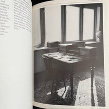 Load image into Gallery viewer, Jiří Gruša - Franz Kafka aus Prag Photo Biography Blicero Books
