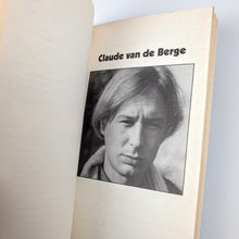 Load image into Gallery viewer, 10 Modern Essays From Flanders Claude van de Berge Blicero Books
