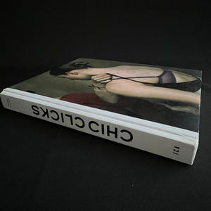 Chic Clicks: Creativity and Commerce in Contemporary Fashion Photography Catalog Blicero Books