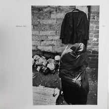 Load image into Gallery viewer, Peter Galassi - Henri Cartier-Bresson: premières photos Book Blicero Books
