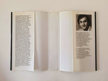 Load image into Gallery viewer, Salman Rushdie - Die Satanischen Verse Book Deutsche Erstausgabe
